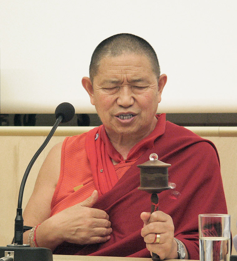 Garchen_Rinpoche_(3'10'2006)
